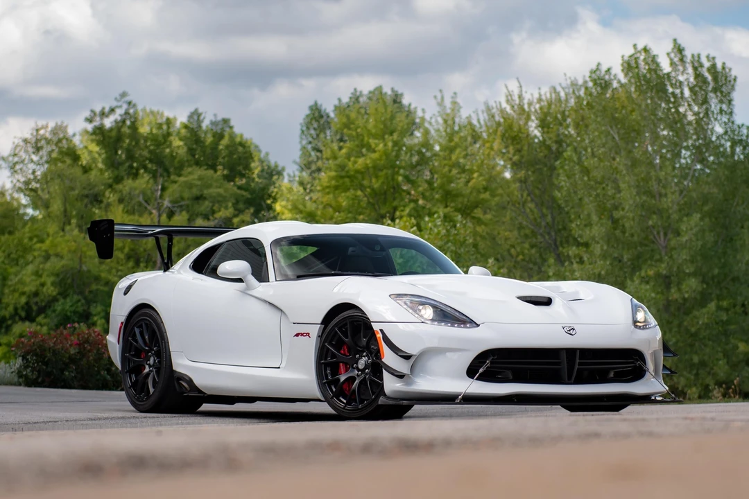 2016 Dodge Viper ACR 5th Gen - Image 9 of 31