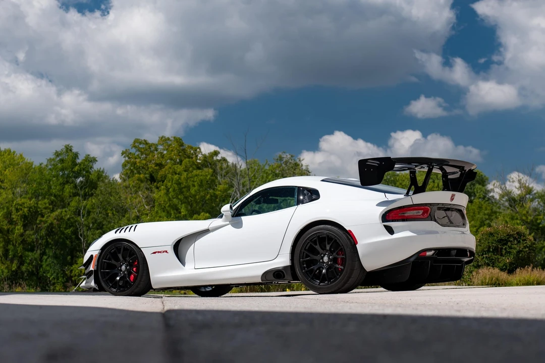 2016 Dodge Viper ACR 5th Gen - Image 16 of 31