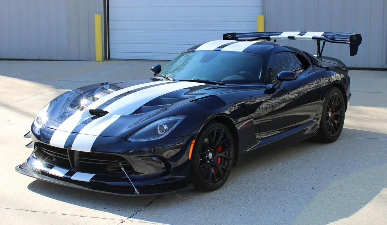 2016 Dodge Viper ACR 5th Gen - Image 3 of 31