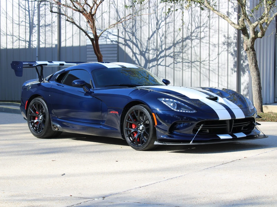 2016 Dodge Viper ACR 5th Gen - Image 15 of 31