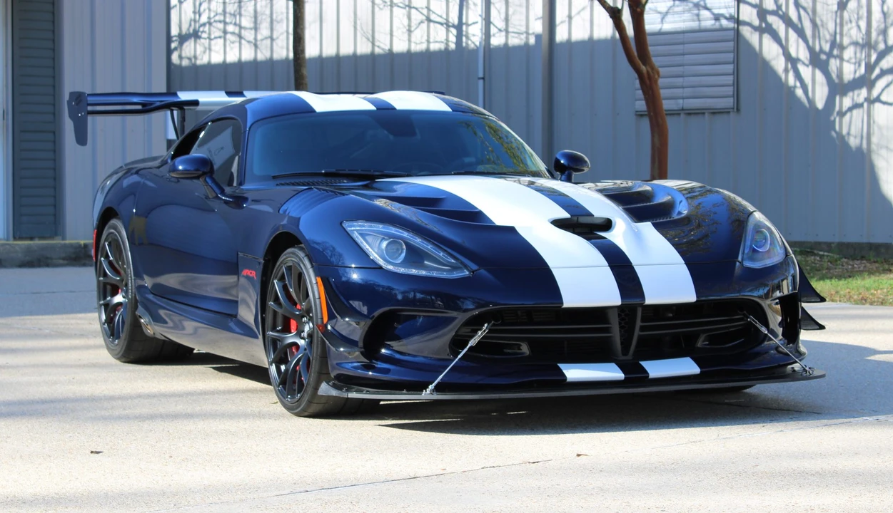 2016 Dodge Viper ACR 5th Gen - Image 9 of 31