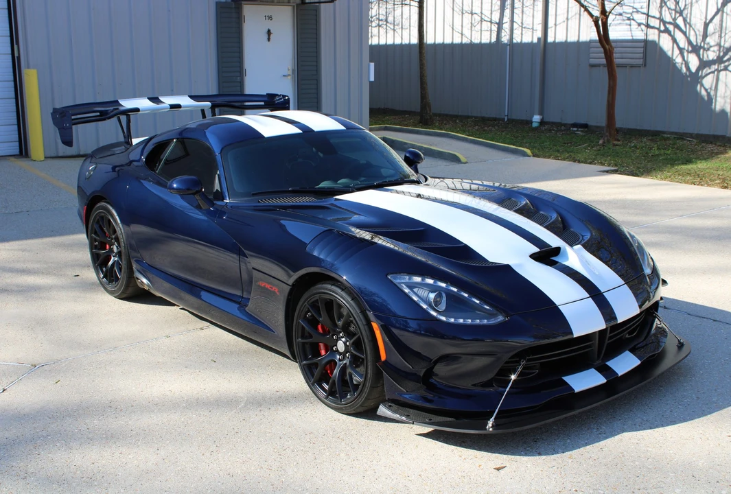 2016 Dodge Viper ACR 5th Gen - Image 14 of 31