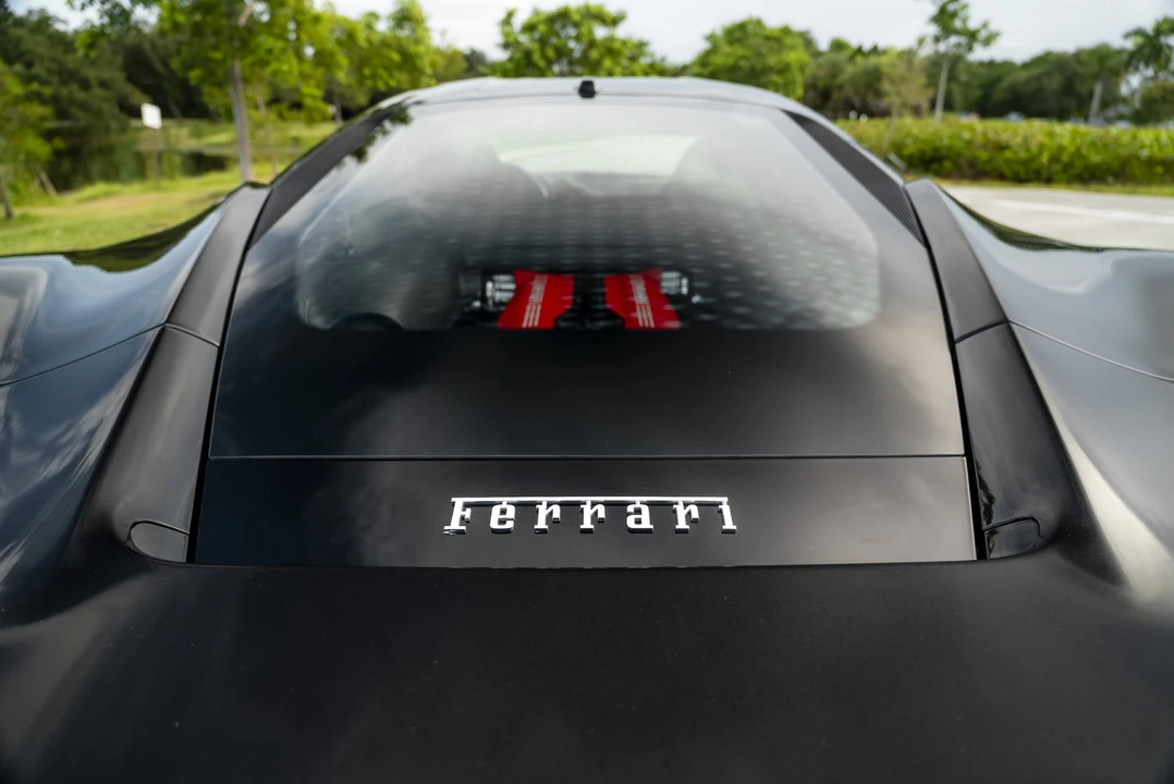 2016 Ferrari 488 GTB - Image 29 of 31