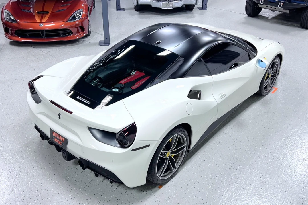 2016 Ferrari 488 GTB - Image 10 of 31