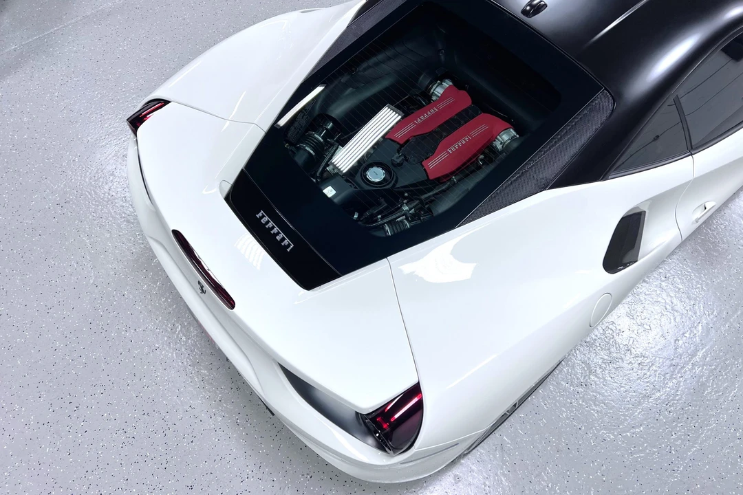 2016 Ferrari 488 GTB - Image 24 of 31
