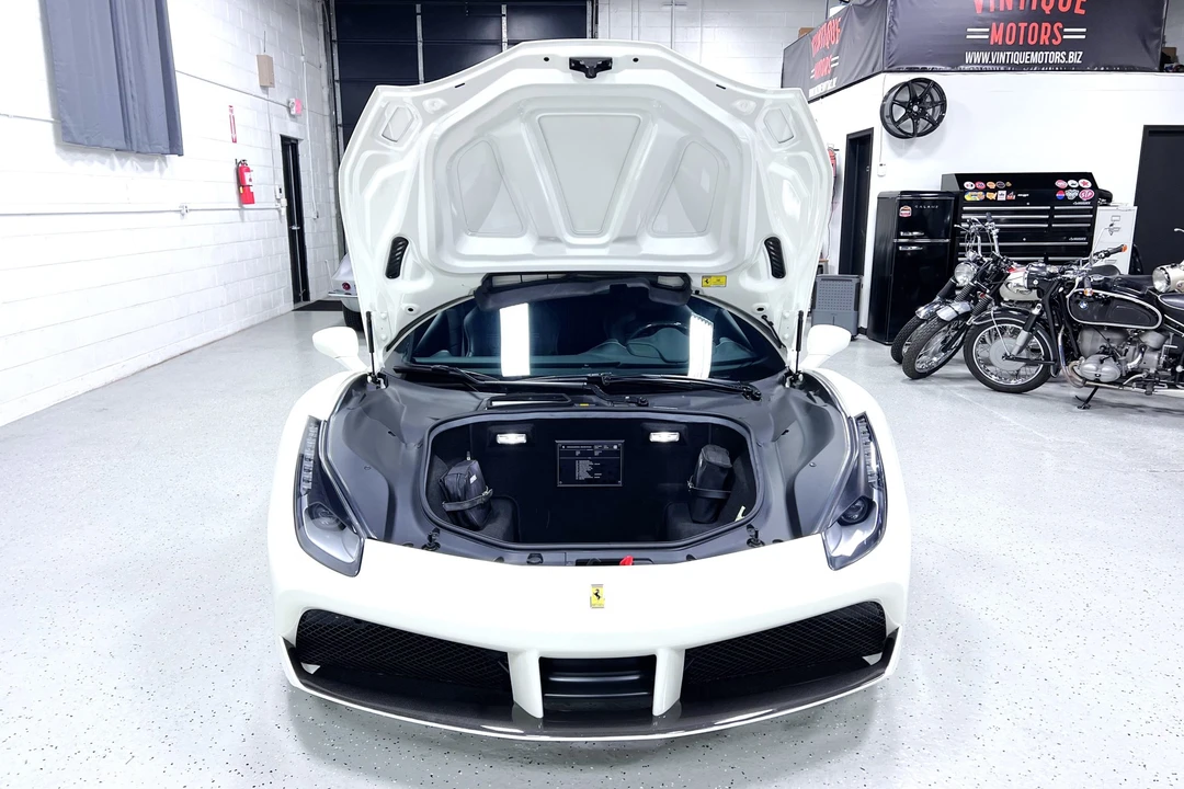 2016 Ferrari 488 GTB - Image 13 of 31