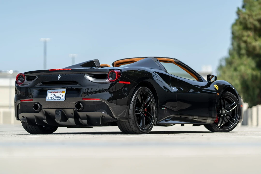 2016 Ferrari 488 Spider - Image 6 of 31