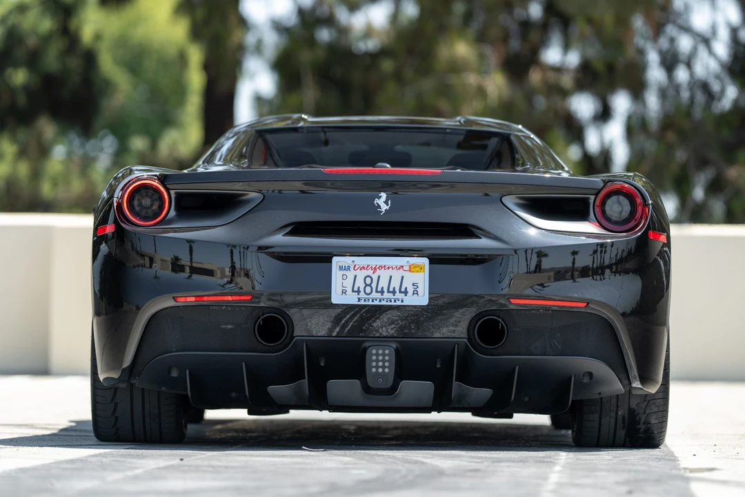2016 Ferrari 488 Spider - Image 18 of 31
