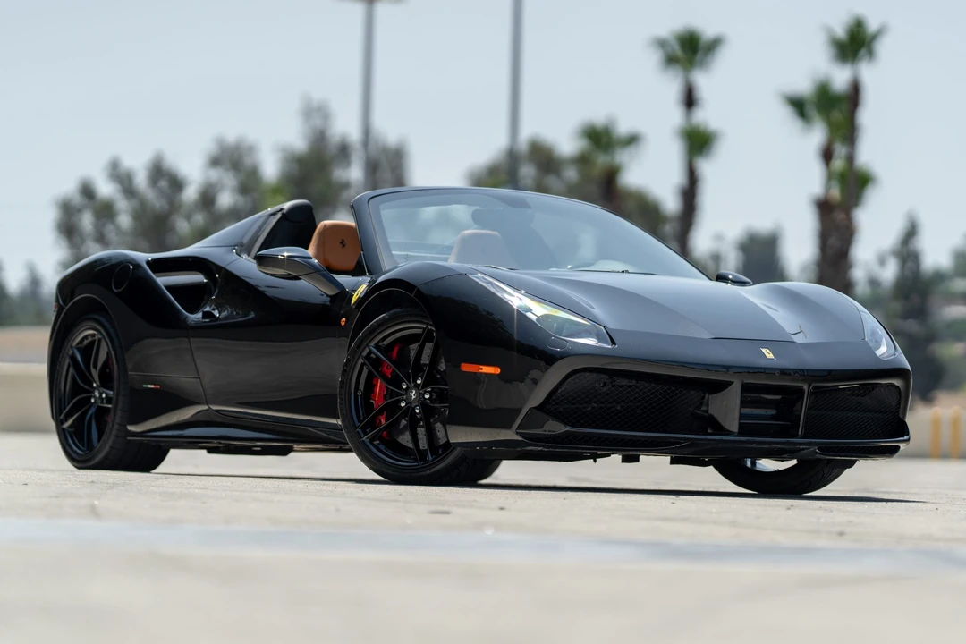 2016 Ferrari 488 Spider - Image 4 of 31