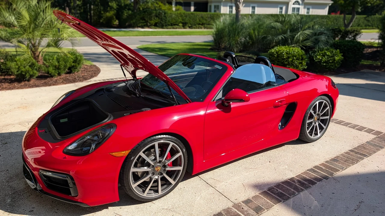 2016 Porsche 981 Boxster GTS - Image 3 of 31