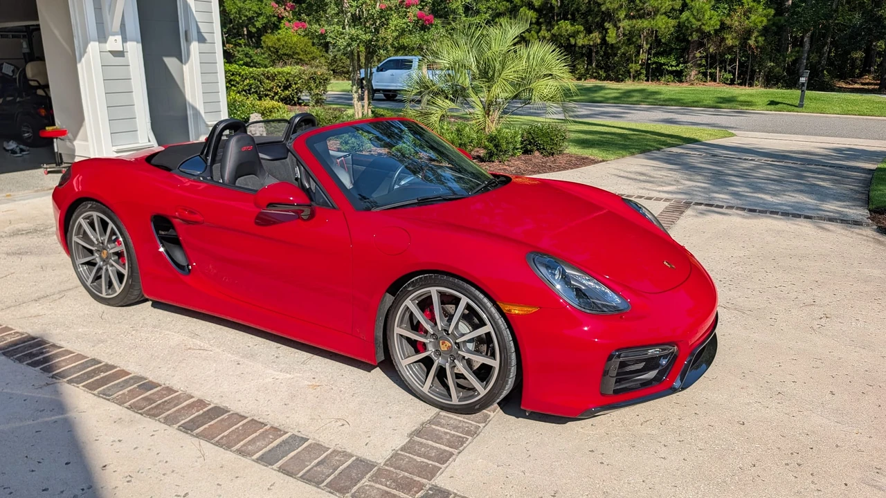 2016 Porsche 981 Boxster GTS - Image 10 of 31