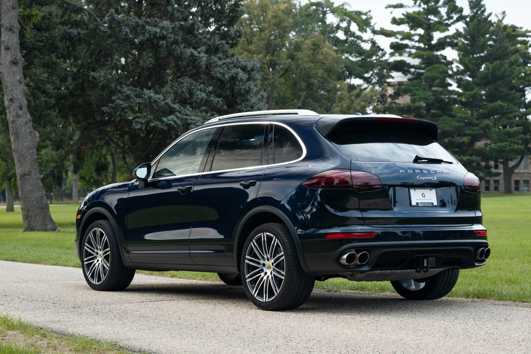 2016 Porsche 958 Cayenne S - Image 13 of 31