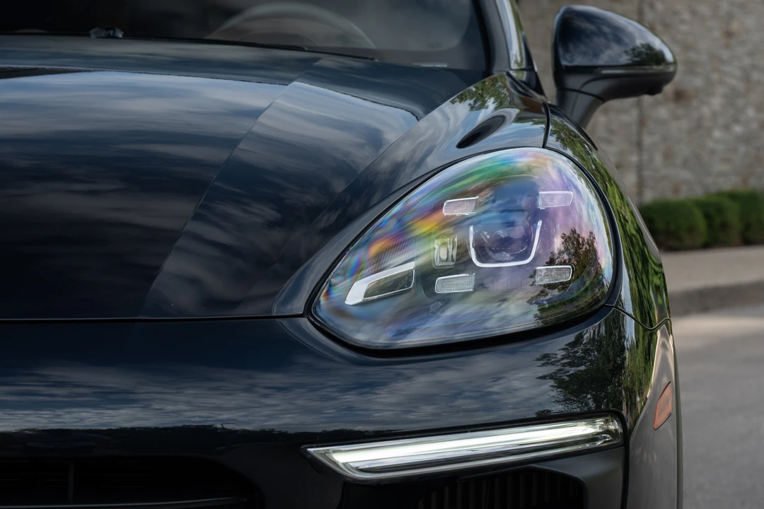 2016 Porsche 958 Cayenne S - Image 22 of 31
