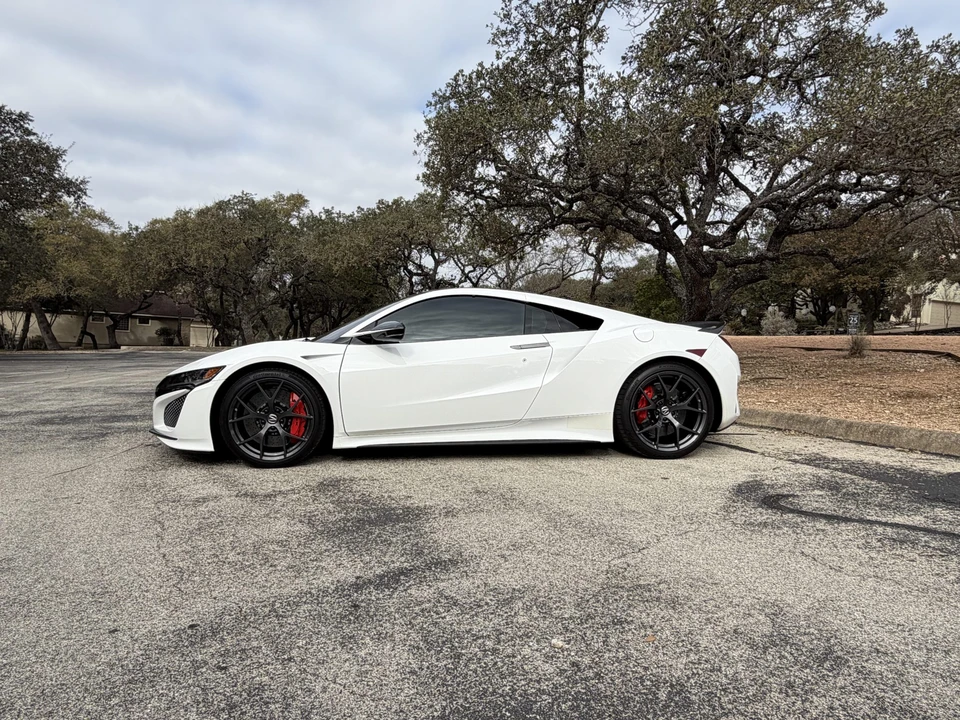 2017 Acura NC1 NSX - Image 6 of 31