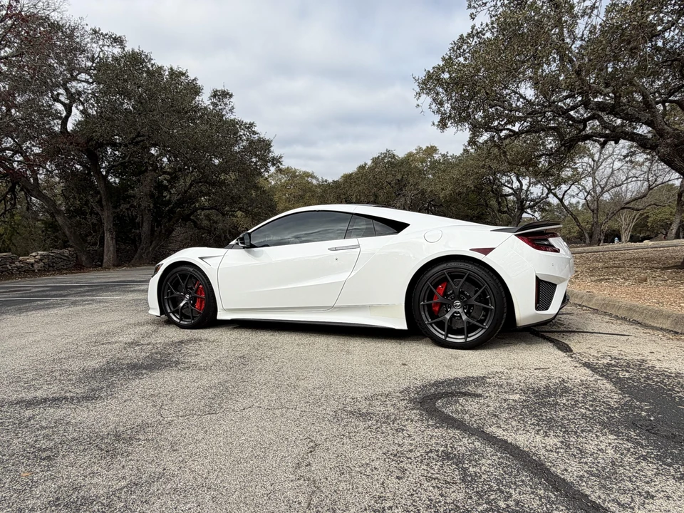 2017 Acura NC1 NSX - Image 7 of 31