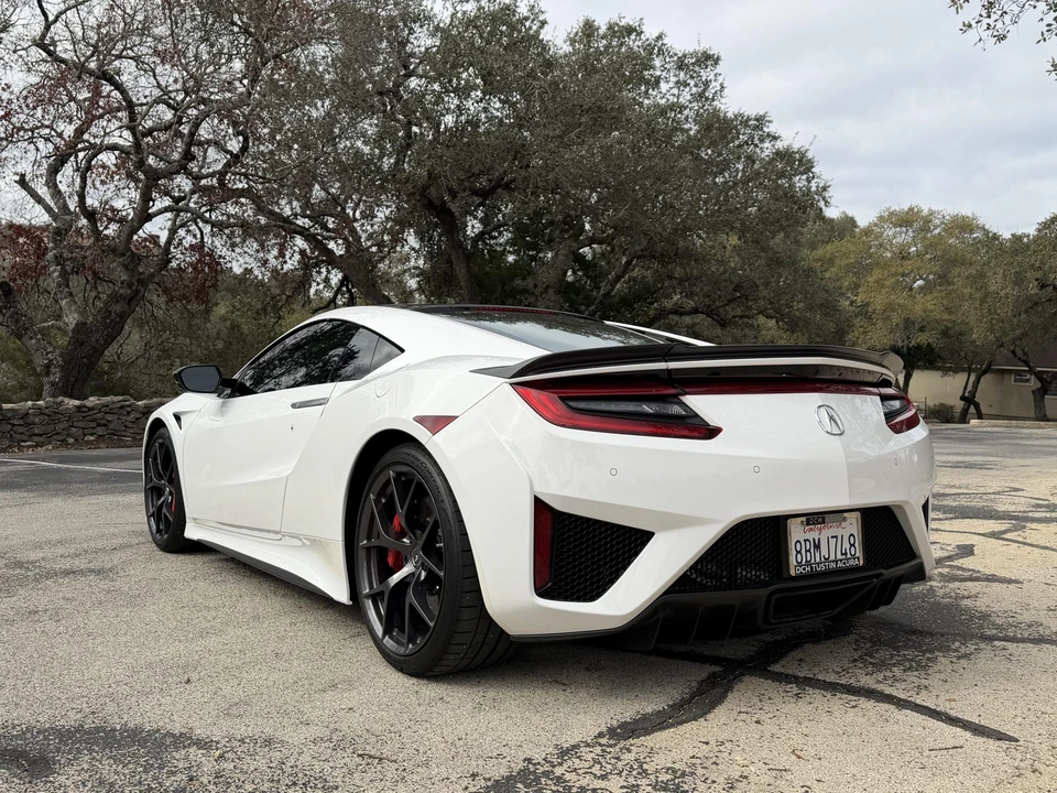 2017 Acura NC1 NSX - Image 9 of 31