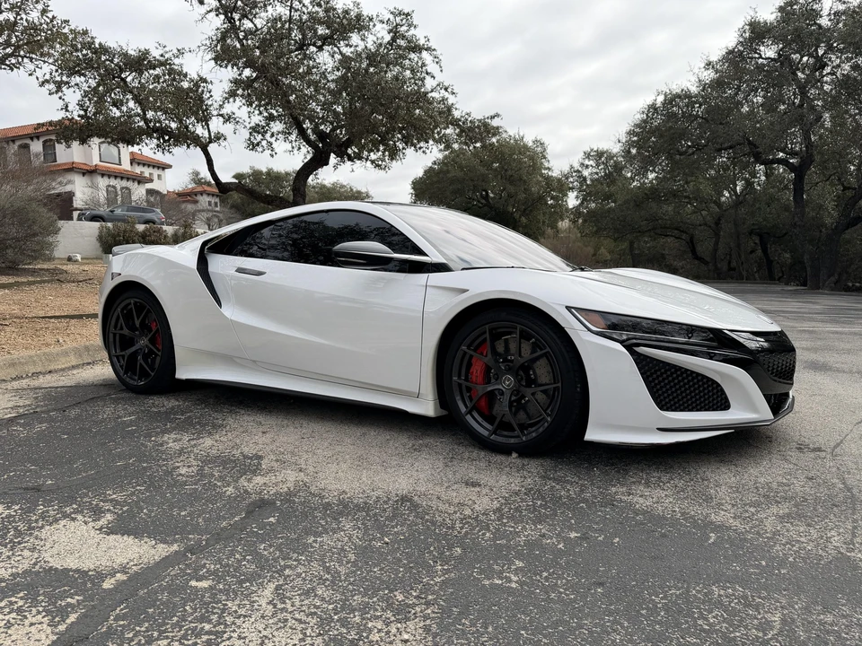 2017 Acura NC1 NSX - Image 16 of 31