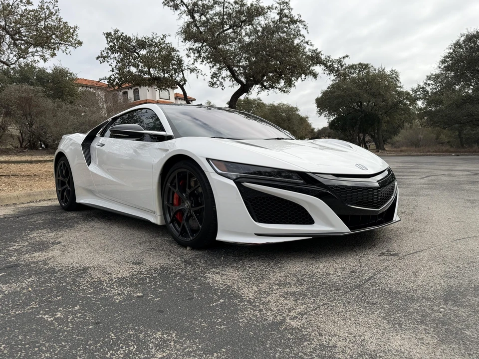 2017 Acura NC1 NSX - Image 17 of 31
