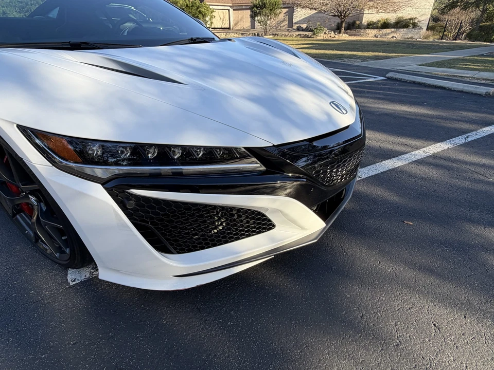 2017 Acura NC1 NSX - Image 23 of 31