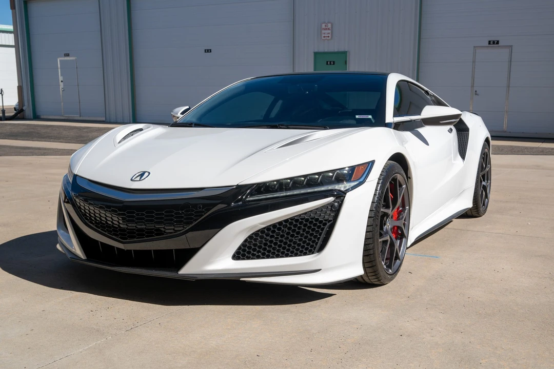 2017 Acura NC1 NSX - Image 9 of 31