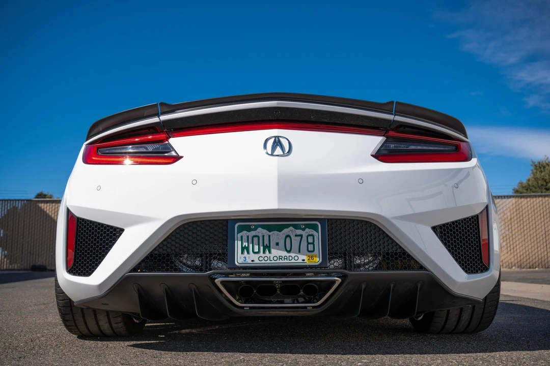 2017 Acura NC1 NSX - Image 17 of 31