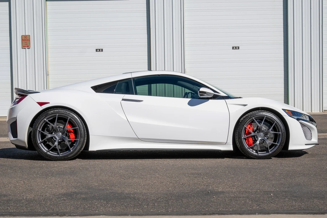 2017 Acura NC1 NSX - Image 4 of 31