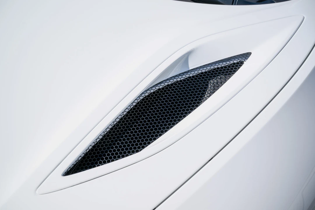 2017 Acura NC1 NSX - Image 16 of 31