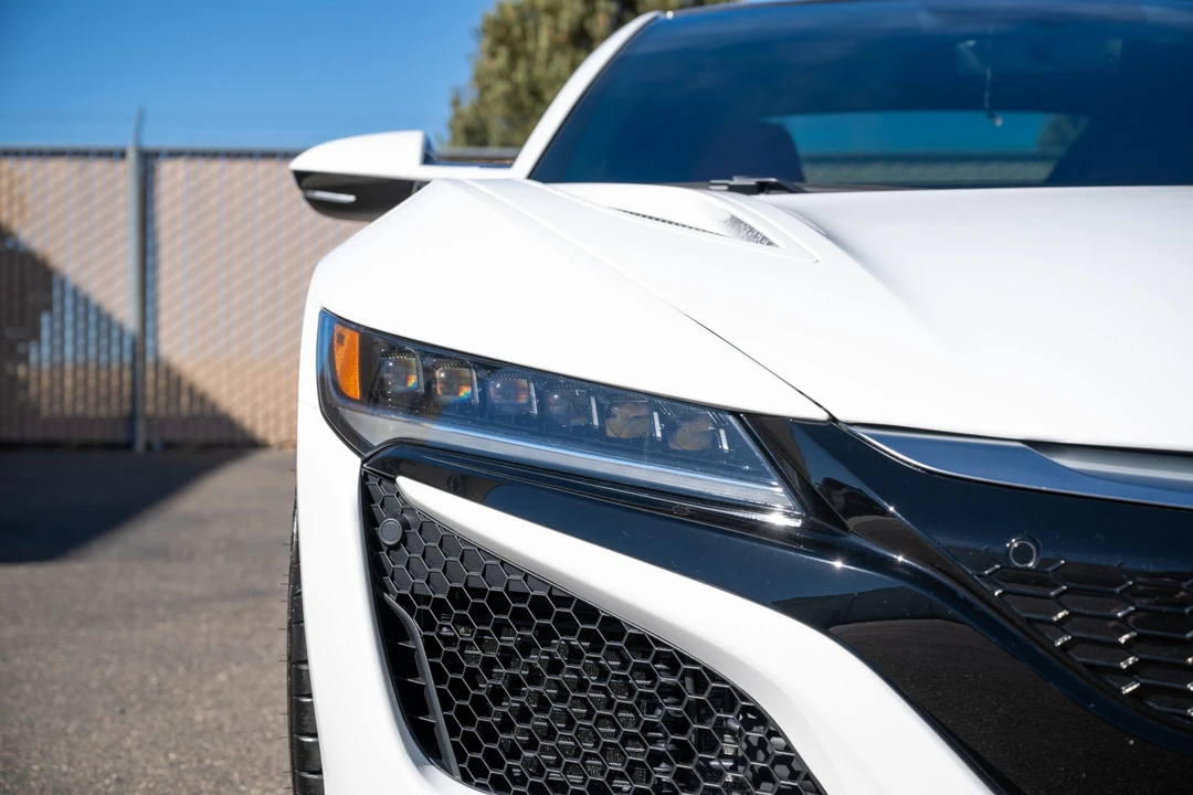 2017 Acura NC1 NSX - Image 13 of 31