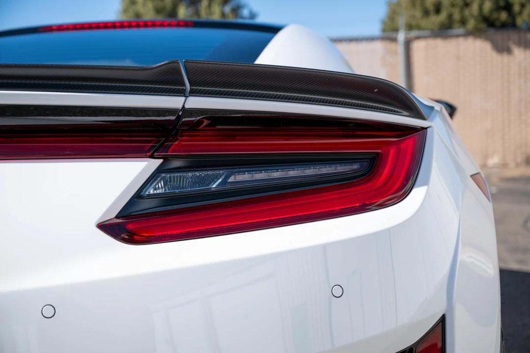 2017 Acura NC1 NSX - Image 19 of 31