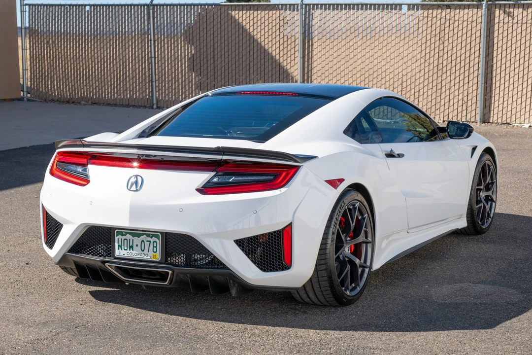 2017 Acura NC1 NSX - Image 5 of 31