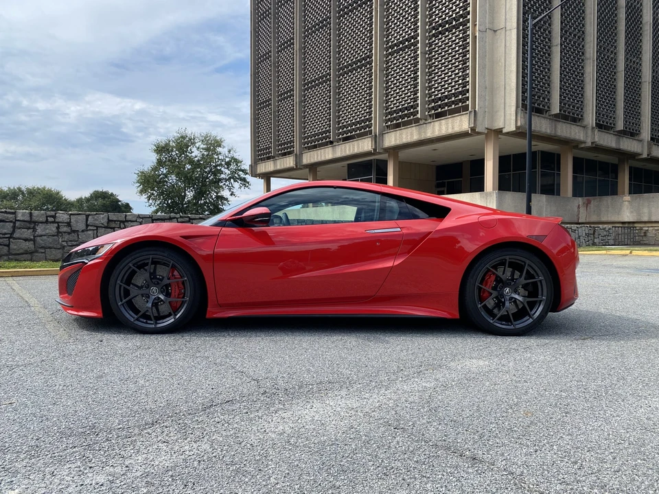 2017 Acura NC1 NSX - Image 16 of 31