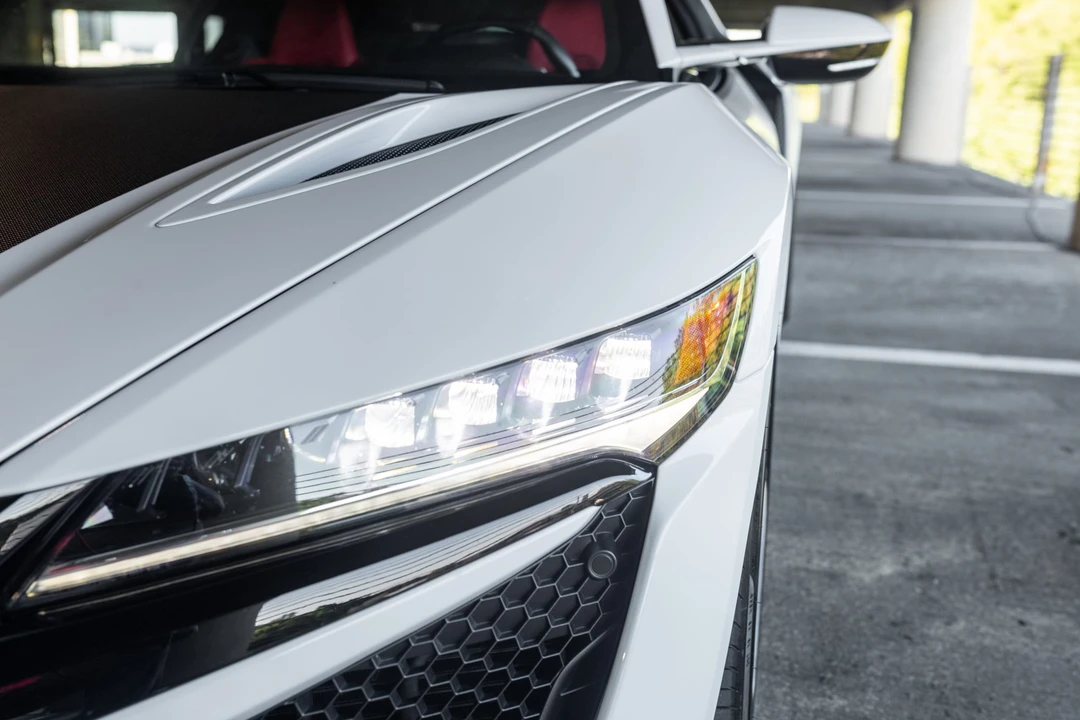 2017 Acura NC1 NSX - Image 23 of 31