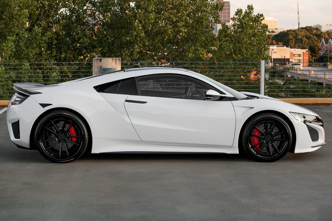 2017 Acura NC1 NSX - Image 7 of 31