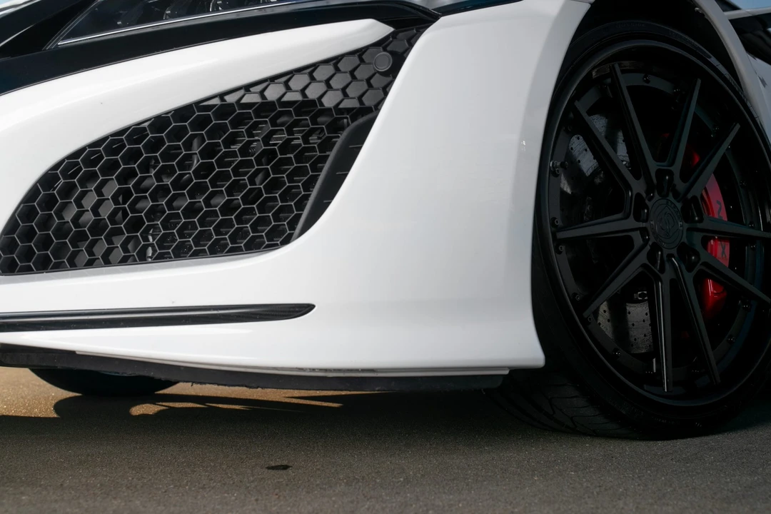 2017 Acura NC1 NSX - Image 11 of 31
