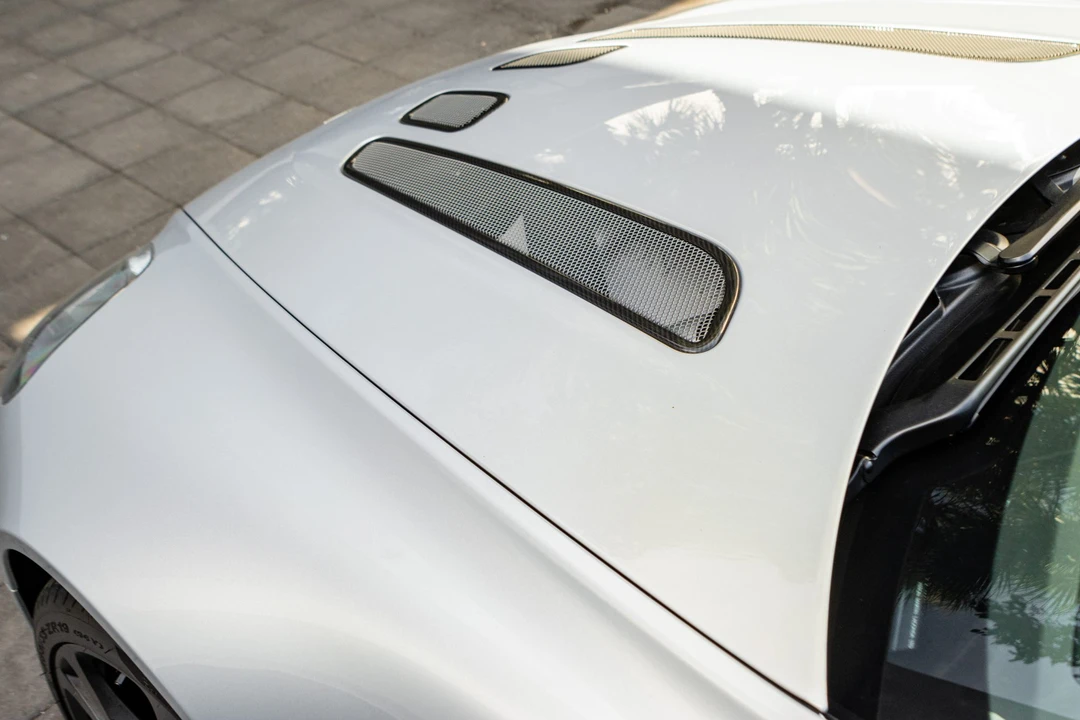2017 Aston Martin V12 Vantage (2010-2018) - Image 21 of 31