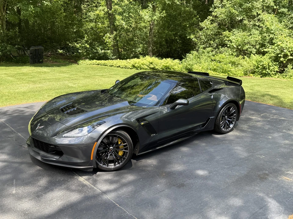 2017 Chevrolet Corvette C7 Z06 - Image 3 of 31