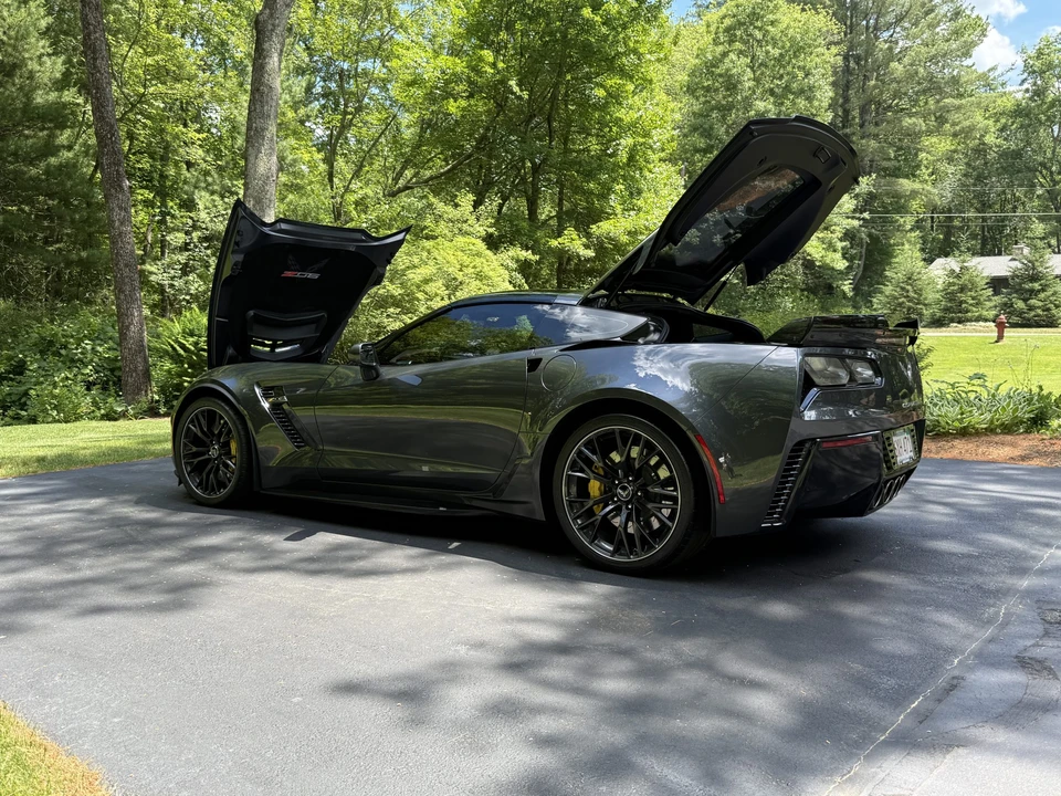 2017 Chevrolet Corvette C7 Z06 - Image 27 of 31