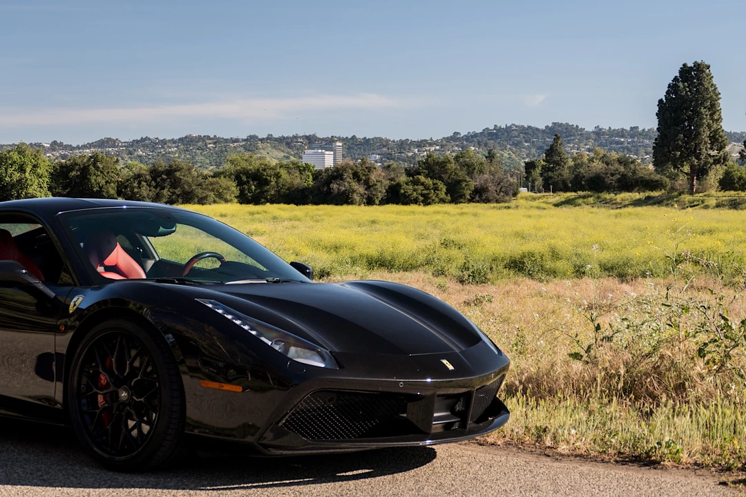 2017 Ferrari 488 GTB - Image 10 of 31