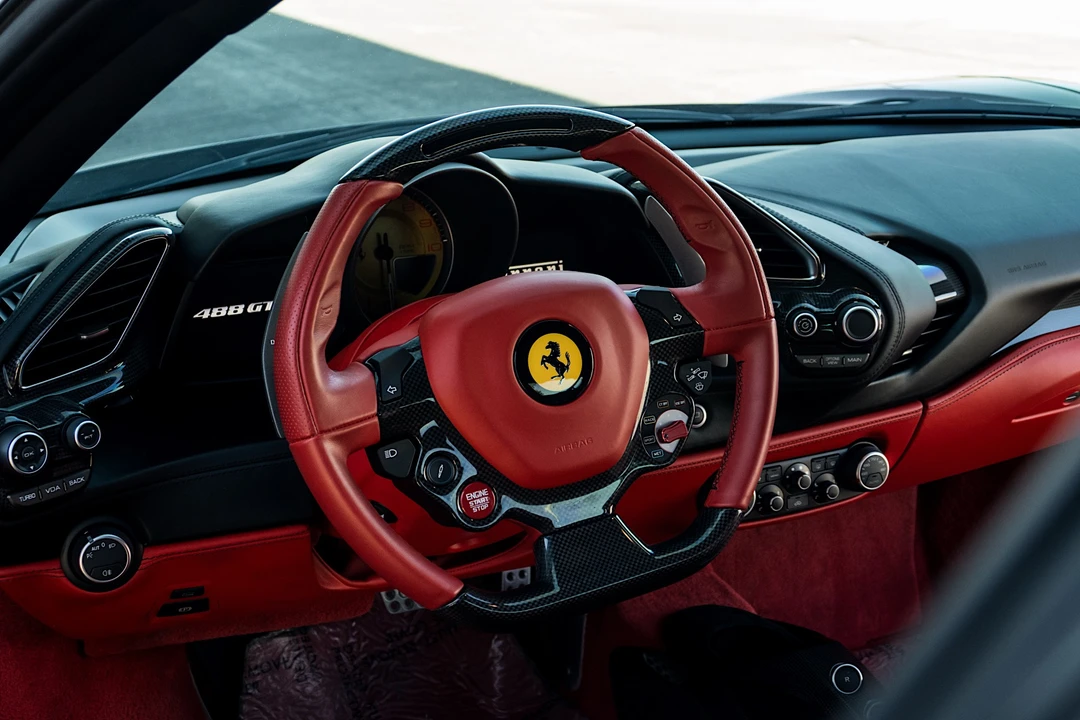 2017 Ferrari 488 GTB - Image 25 of 31