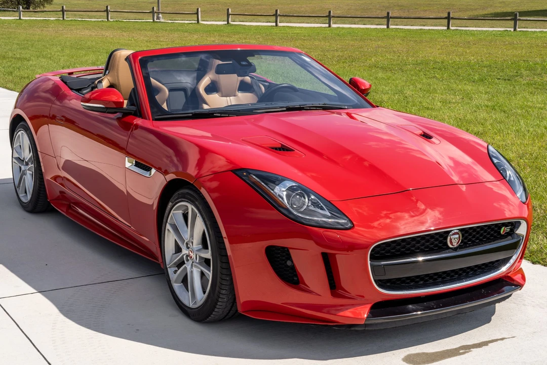 2017 Jaguar F-Type 1st Gen - Image 2 of 31