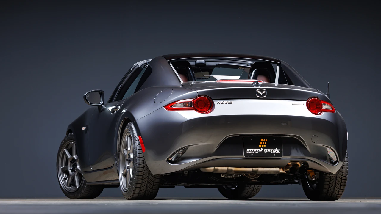 2017 Mazda ND MX-5 Miata - Image 25 of 31
