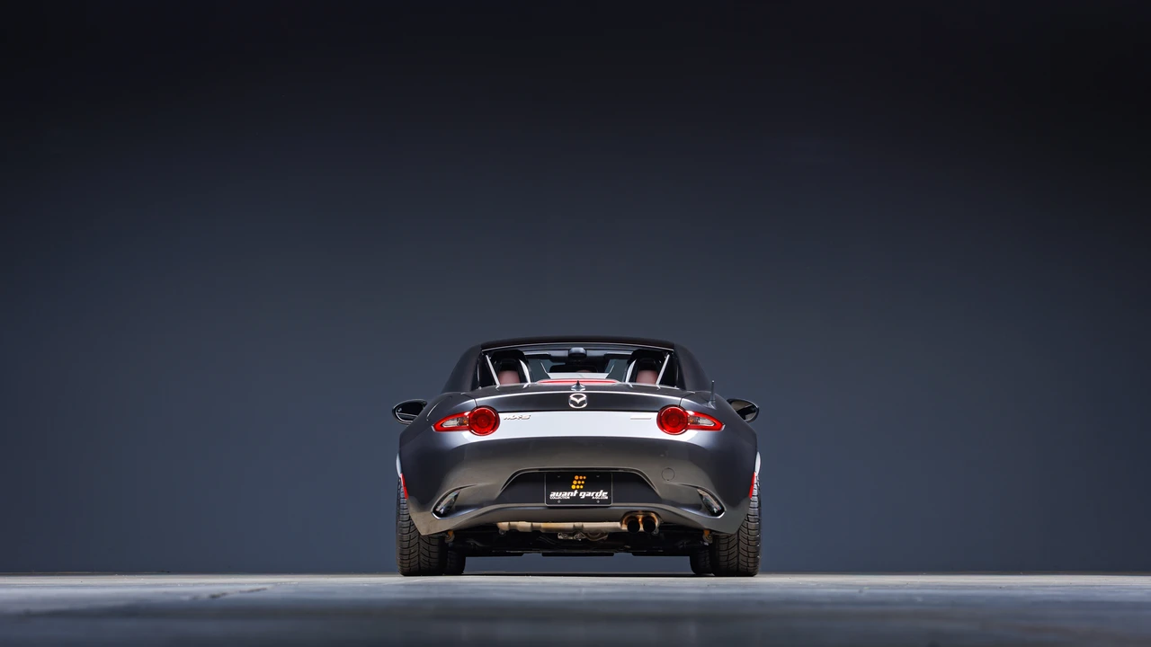 2017 Mazda ND MX-5 Miata - Image 23 of 31