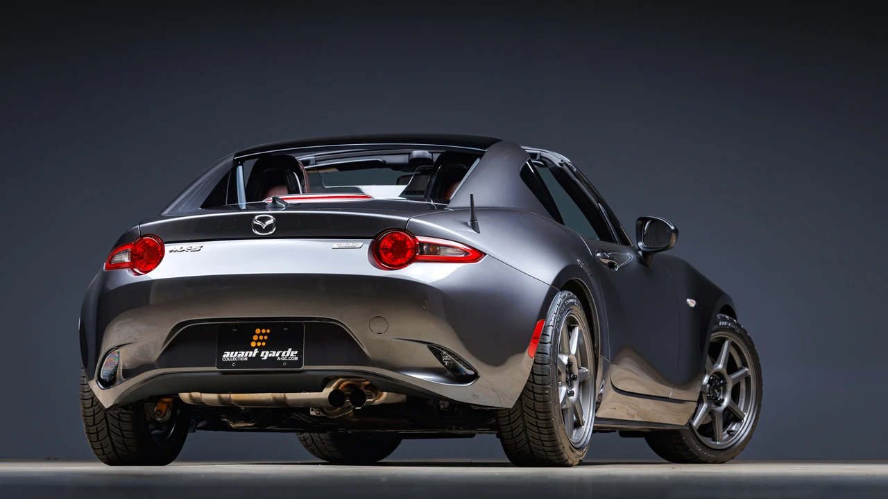 2017 Mazda ND MX-5 Miata - Image 19 of 31