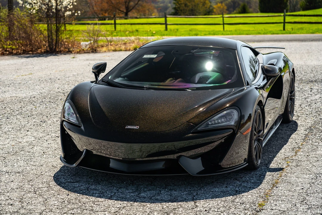 2017 McLaren 570S - Image 4 of 31