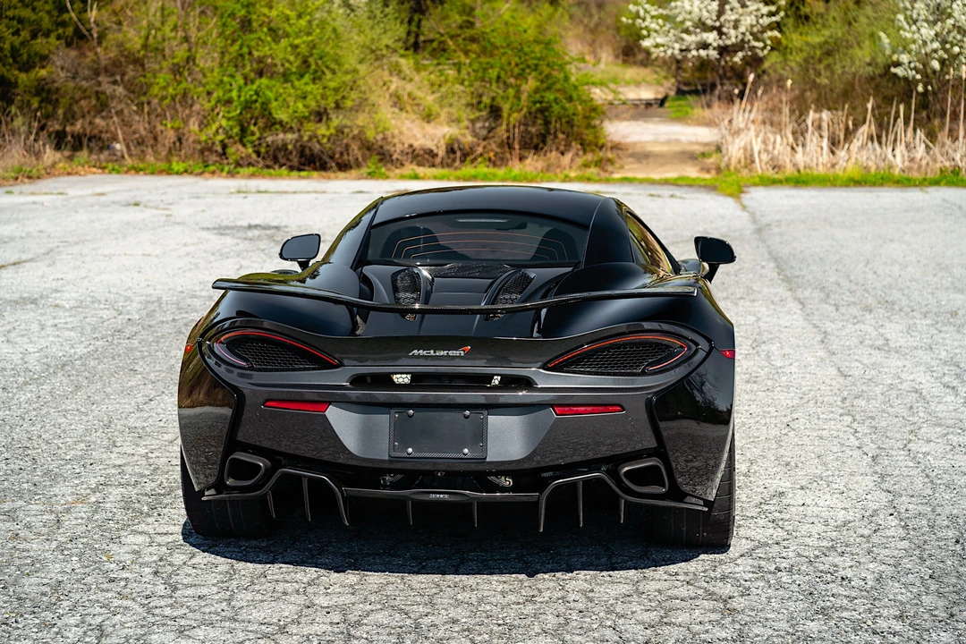 2017 McLaren 570S - Image 19 of 31