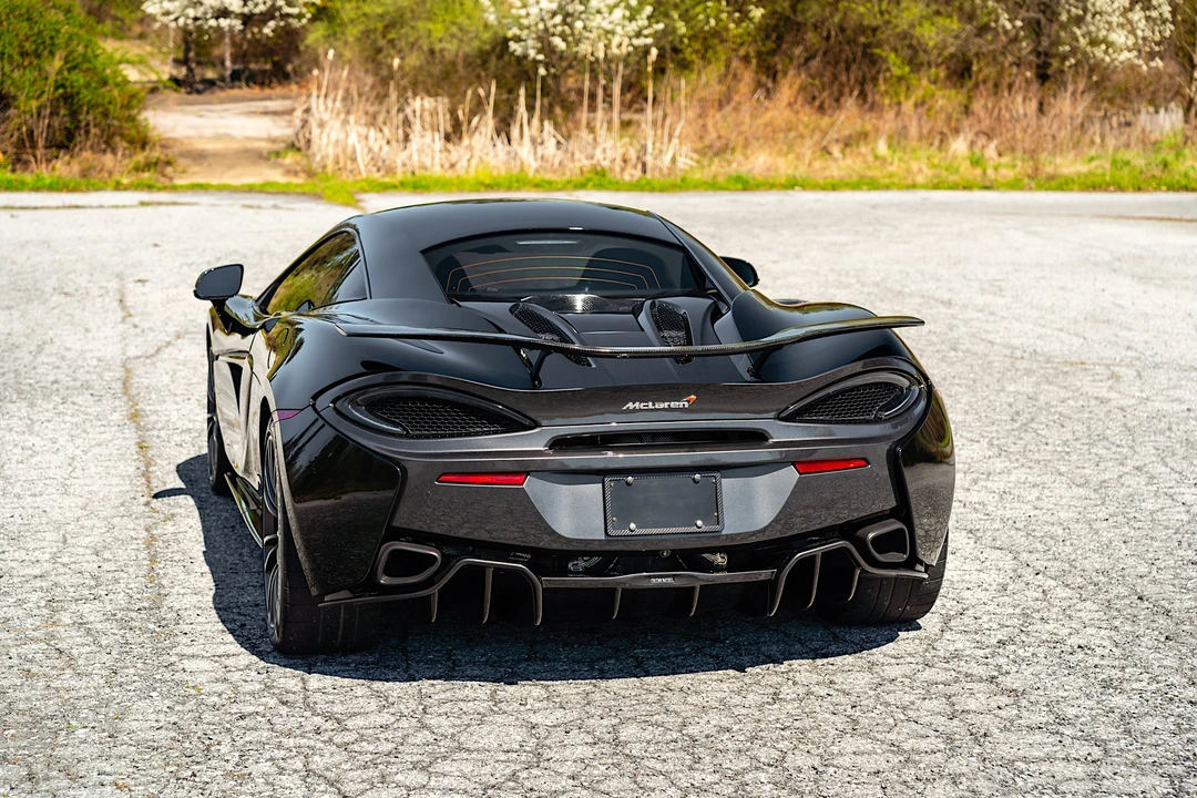 2017 McLaren 570S - Image 13 of 31