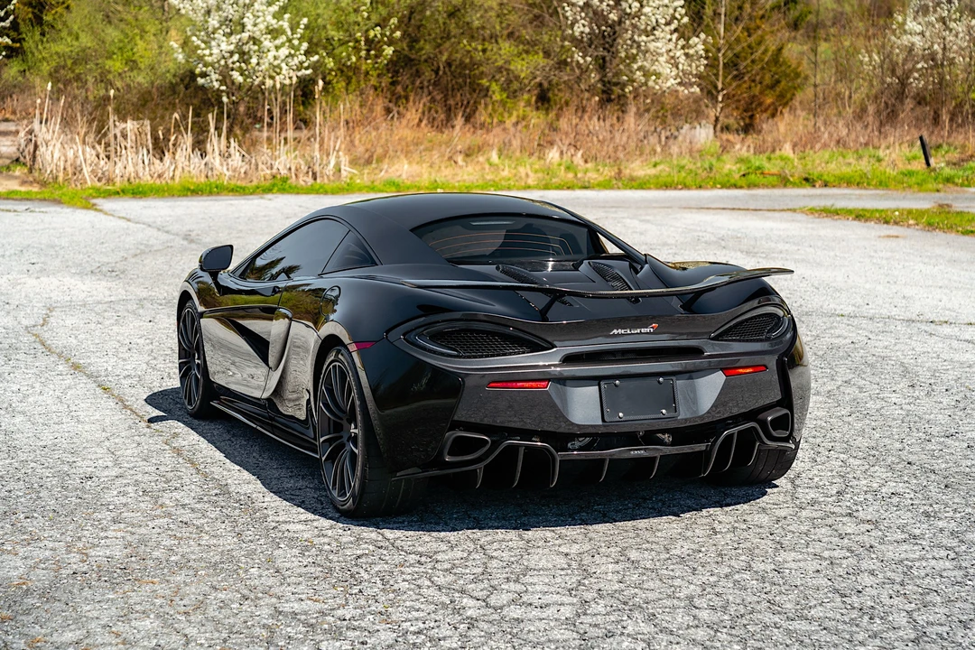 2017 McLaren 570S - Image 12 of 31