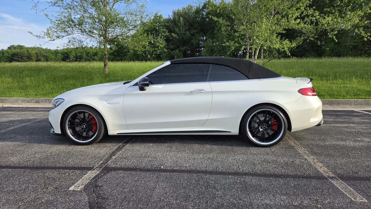 2017 Mercedes-Benz W205 C 63 AMG - Image 11 of 31