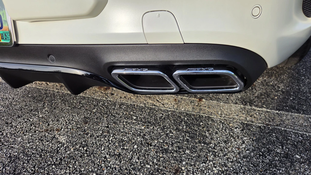 2017 Mercedes-Benz W205 C 63 AMG - Image 27 of 31