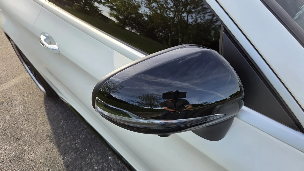 2017 Mercedes-Benz W205 C 63 AMG - Image 22 of 31